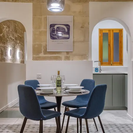 Апартаменты Designer In Historic