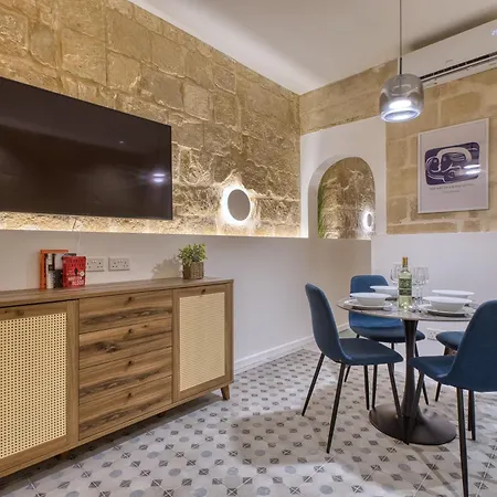 아파트 Designer In Historic